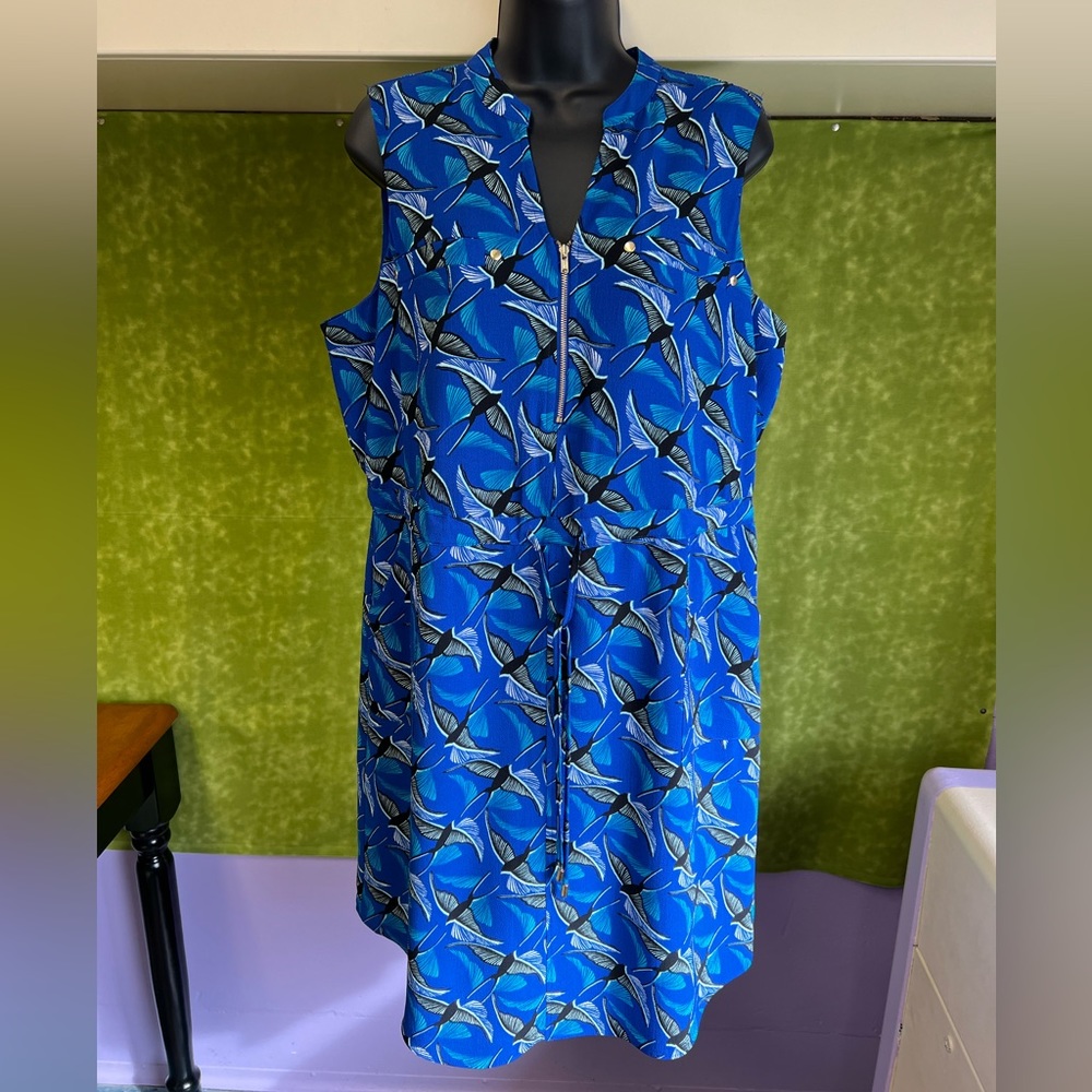 Apt. 9 blue dress with bird pattern with pockets